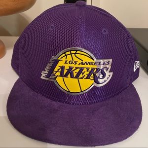 Los Angles Lakers suede brim fitted